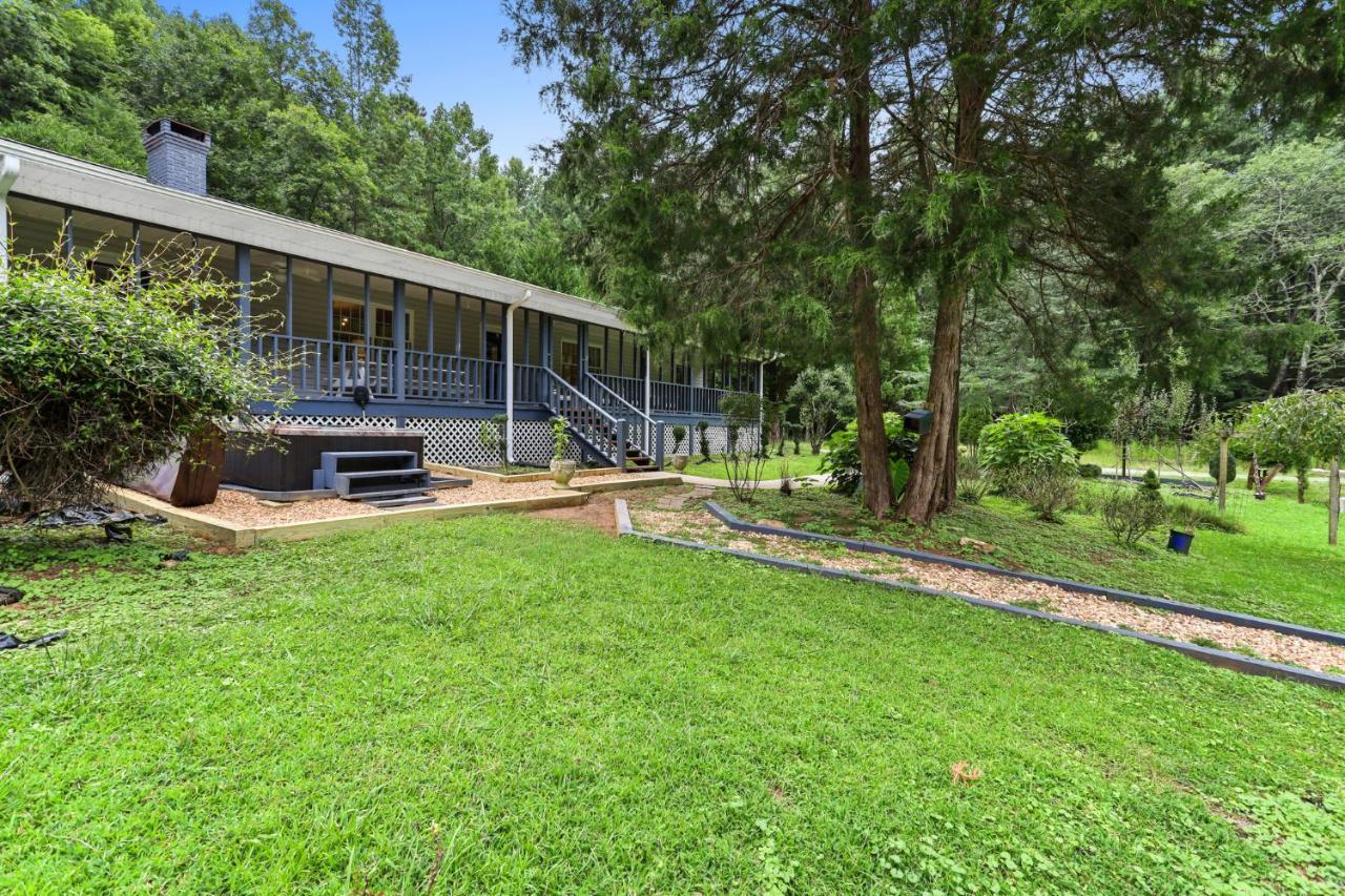 2 Separate Cabins Along A Peaceful Creek With Resort Amenities Ellijay Exterior photo
